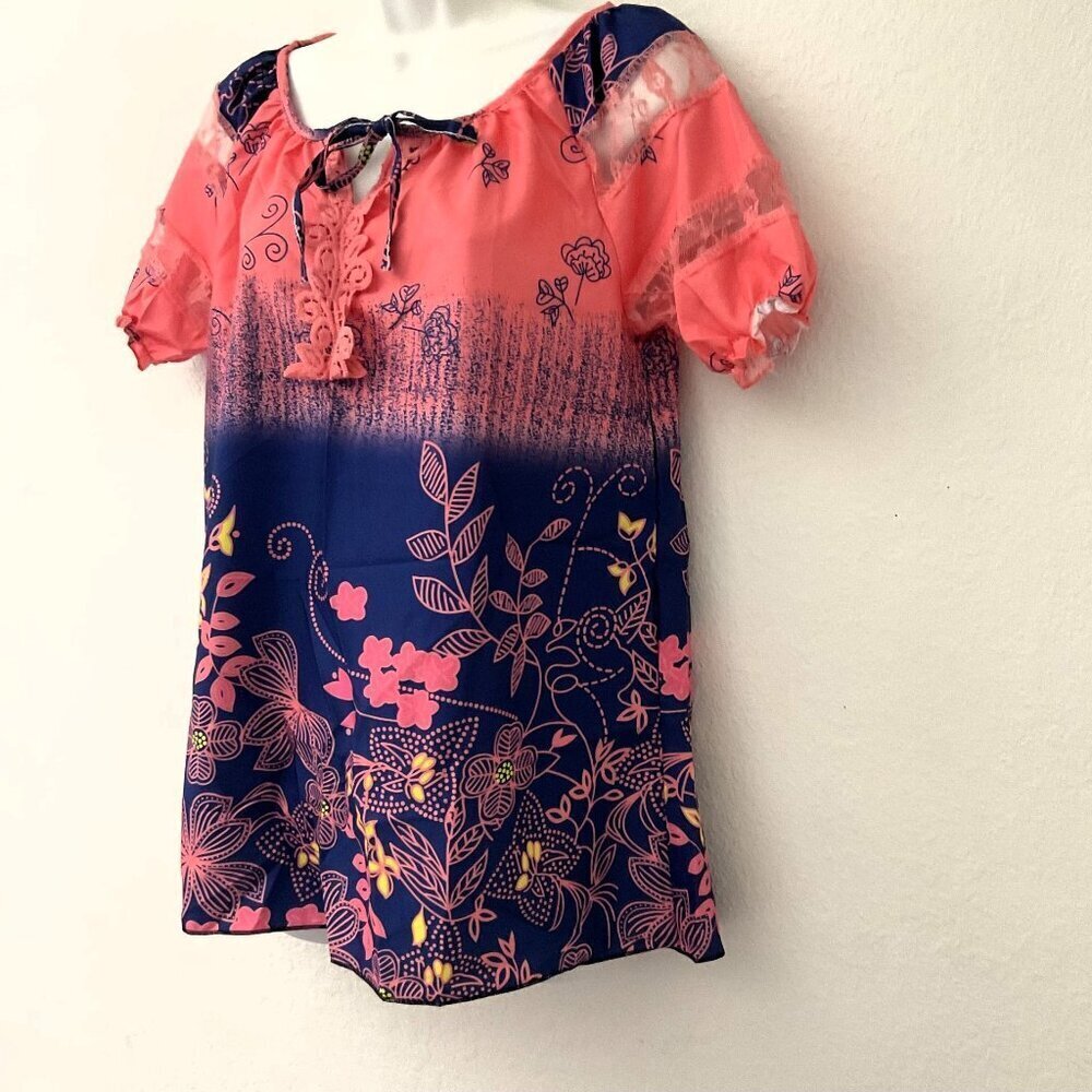 BOHEMIAN FLORAL LACE TOP - Picture 2 of 13